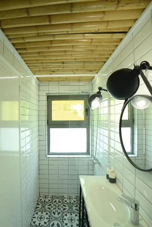 Mazi Rooms Ptolemeon Salonic Grecia